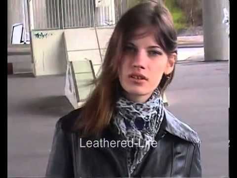 Long Leather Coat - great Outfit!