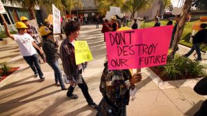 8e2cde90-0157-41cf-8203-868ae37a51cf